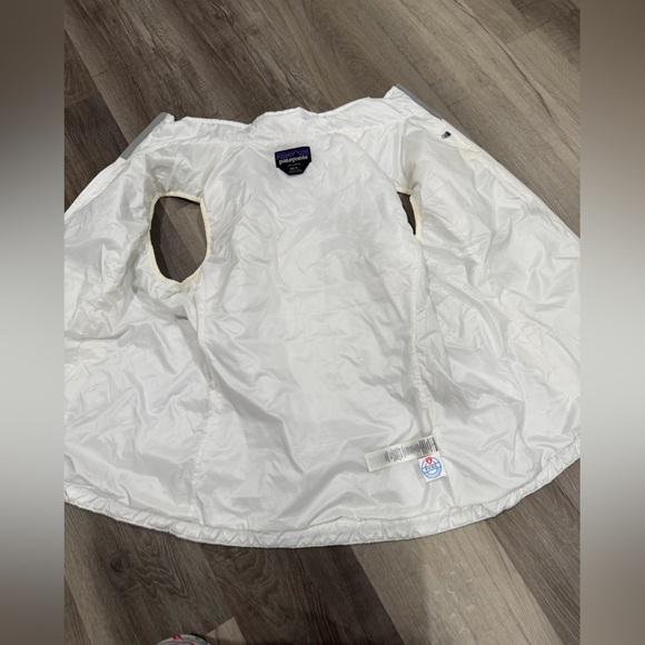 Patagonia Women’s Nano Puff Vest White Full Zip Size XXL - Picture 7 of 9